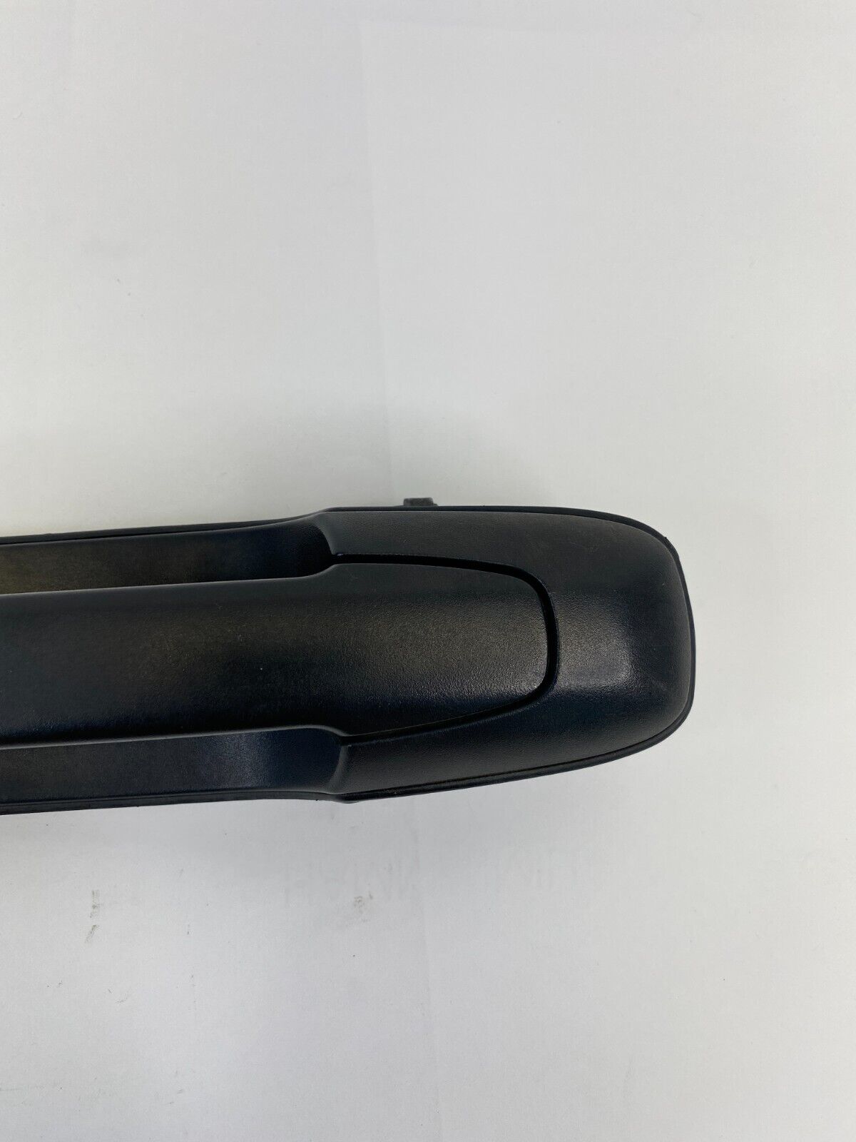 99-03 Suzuki Grand Vitara Front Left Exterior Door Handle Assembly 82820-65D00