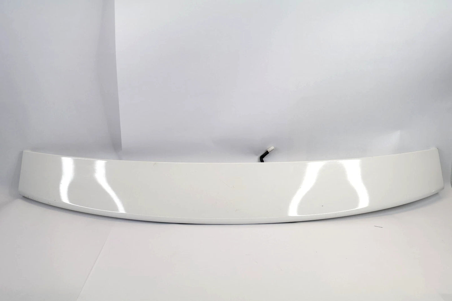 04-09 TOYOTA PRIUS REAR UPPER TRUNK SPOILER WING W/ THIRD BRAKE LIGHT WHITE OEM