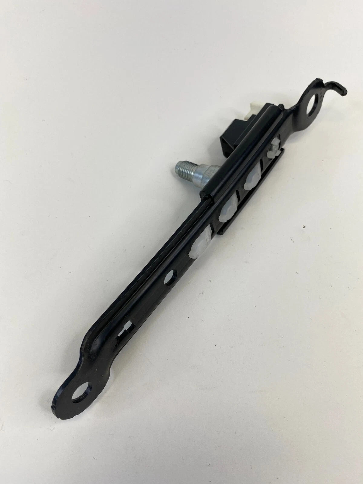 2009 10 11 12 2013 TOYOTA COROLLA FRONT RIGHT SIDE SEAT BELT HEIGHT ADJUSTER OEM