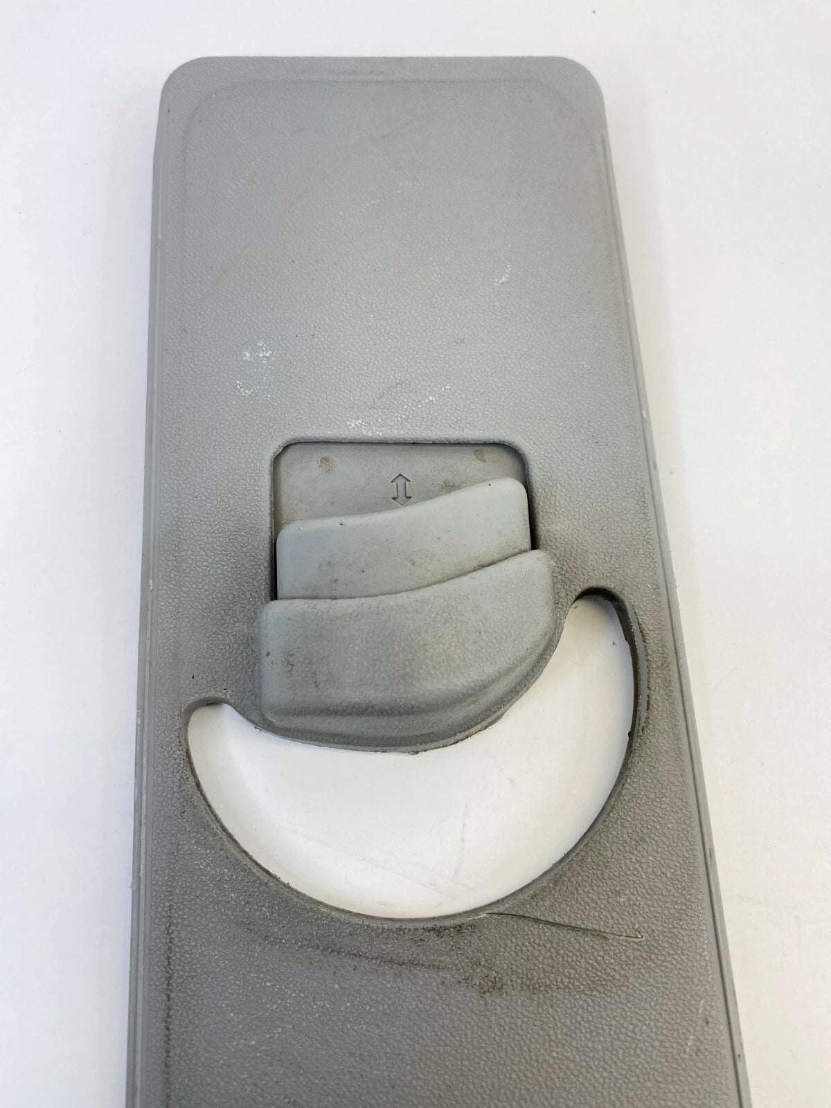 2007-2011 HYUNDAI ACCENT LEFT UPPER CENTER PILLAR AJUSTER COVER TRIM 85832-1E520