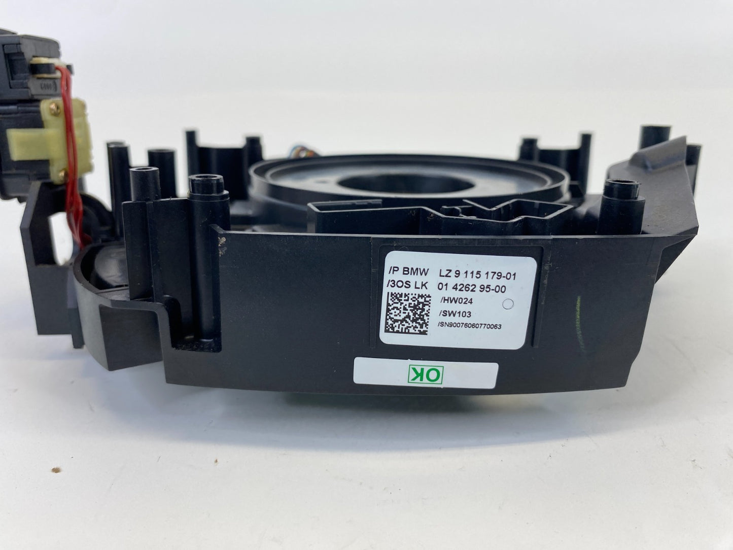 2006 2007 BMW 530xi 530i Steering Column Combination Switch Housing OEM