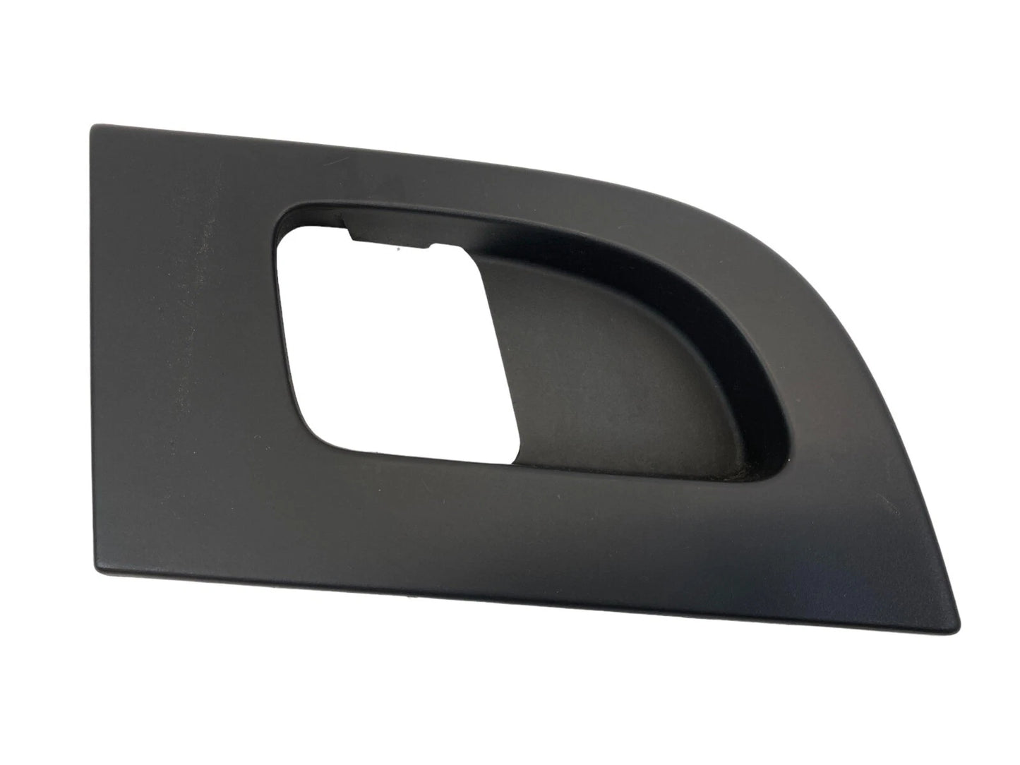 2003-2006 FORD EXPEDITION REAR LEFT INNER DOOR HANDLE COVER BEZEL 2L1X-78275A19