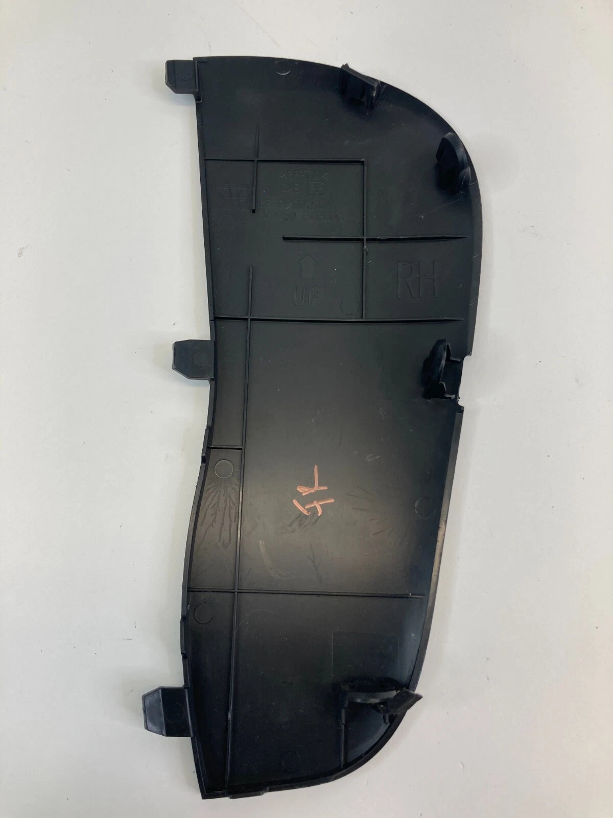 11-17 NISSAN JUKE RIGHT PASSENGER SIDE DASH END CAP COVER BEZEL TRIM 684981KK0A