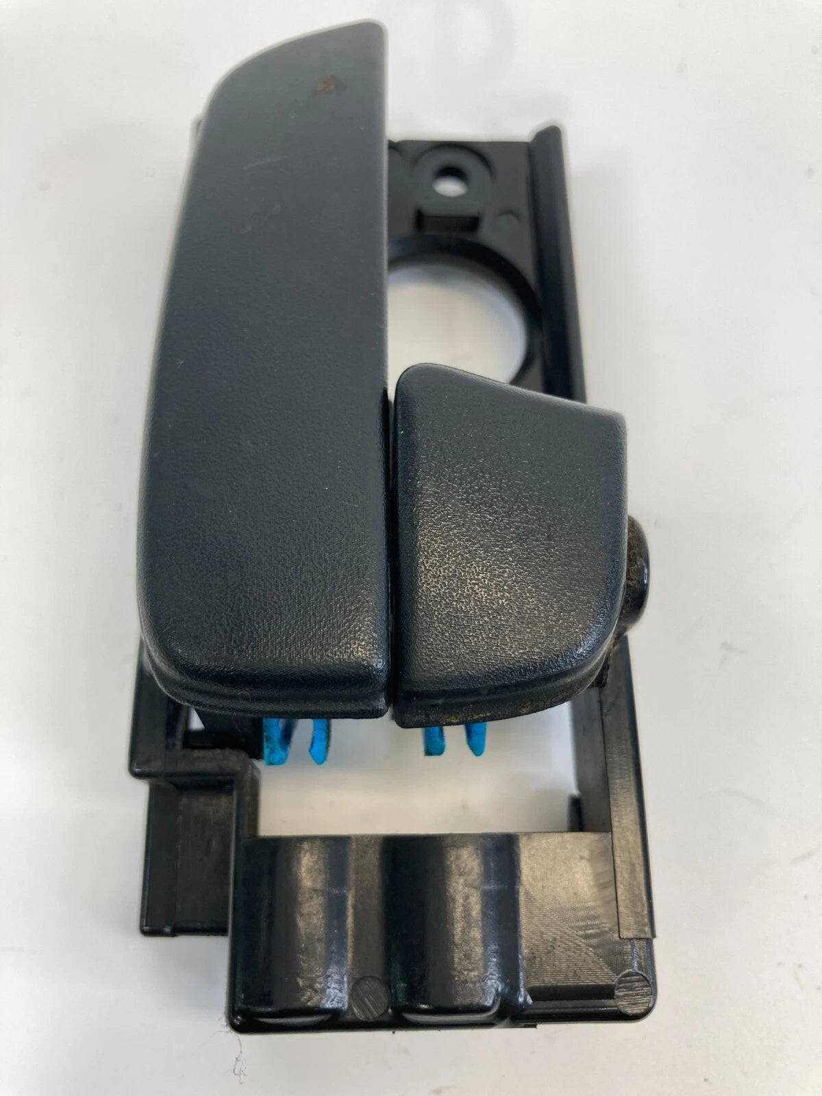 2006-2011 HYUNDAI ACCENT FRONT RIGHT INNER DOOR HANDLE 82620-1E000 OEM