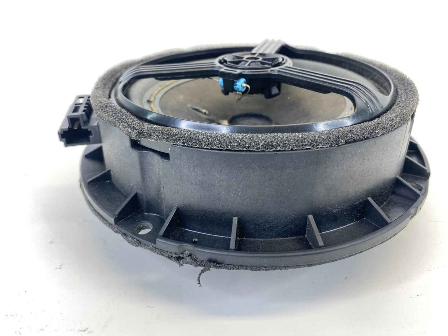 2006-2010 Hyundai Sonata Rear Right Side Door Audio Speaker 96330-3K700 OEM