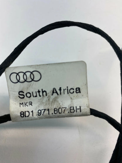 1999 2000 2001 AUDI A4 A4 QUATTRO REAR LEFT SIDE DOOR LIGHT LAMP W/ HARNESS OEM
