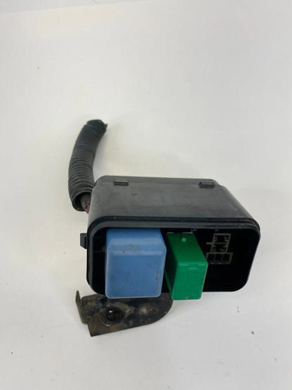 2004 04 TOYOTA RAV4 2.4L AT FRONT SMALL FUSE POWER RELAY BOX FUSEBOX BLOCK OEM