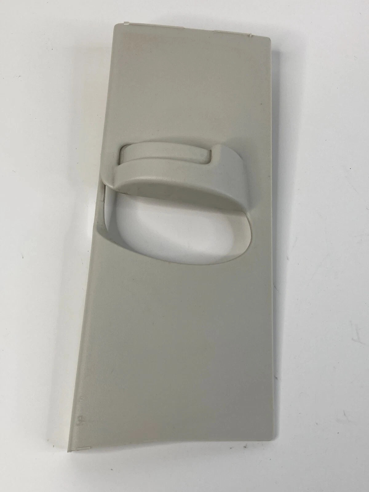 12-18 FORD FOCUS FRONT RIGHT SEAT ANCHOR B-PILLAR COVER TRIM CM51A24583404AAW