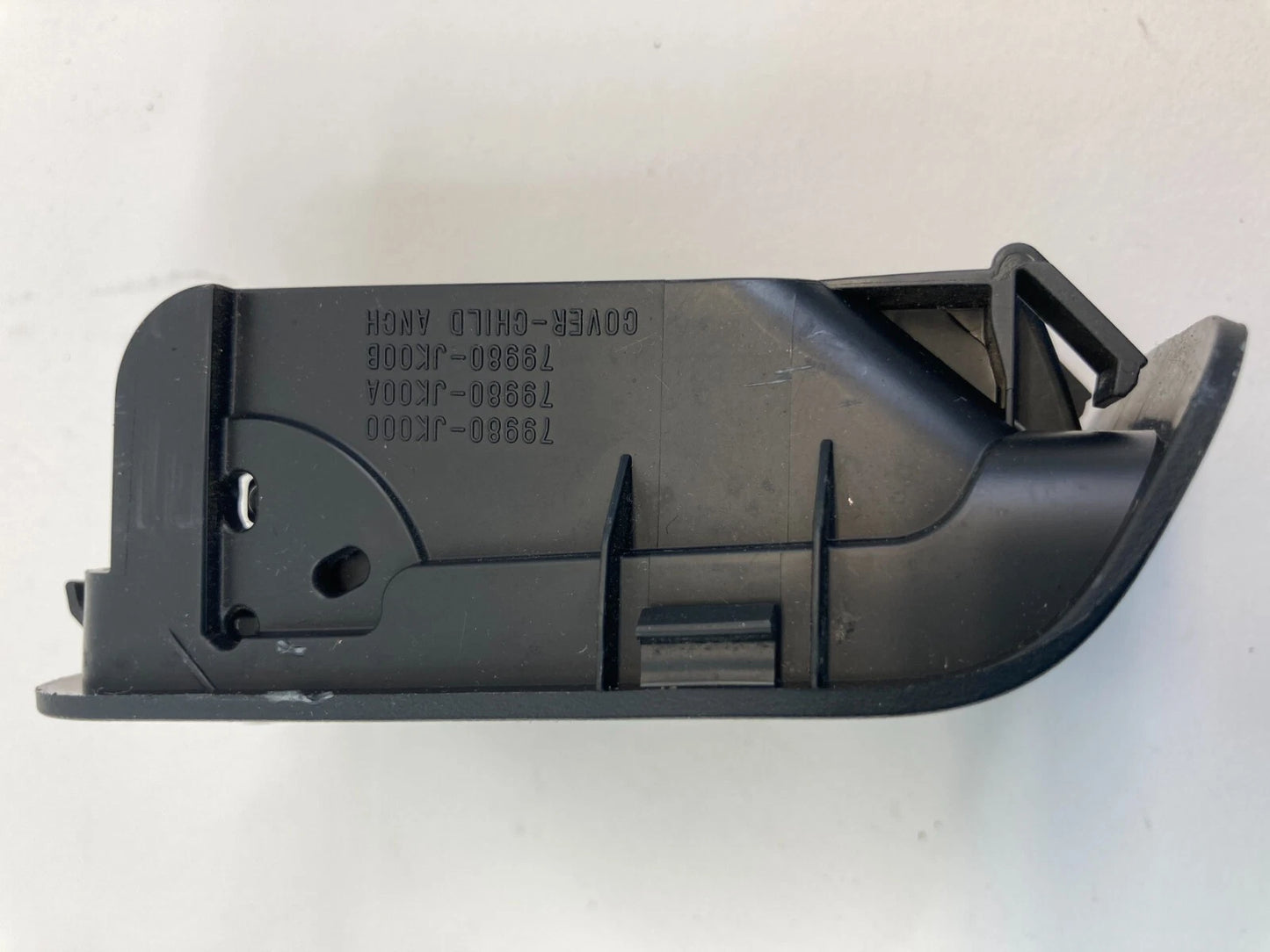 2008-2013 INFINITI G37 REAR DECK CHILD SEAT HOOK ANCHOR COVER CAP 79980-JK000