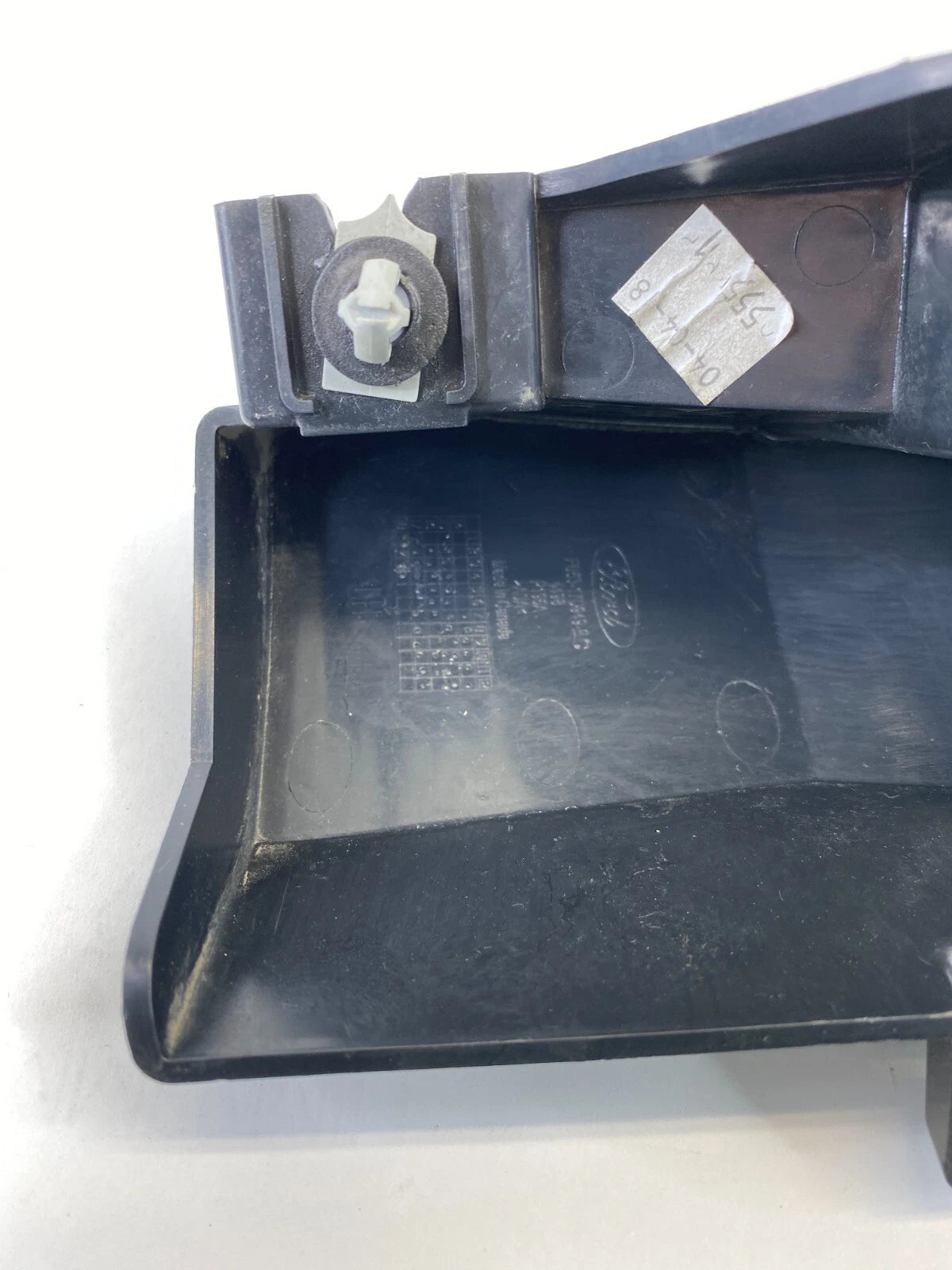 16-19 FORD EXPLORER POLICE INTERCEPTOR UTILITY REAR LEFT BUMPER BRACKET MOUNT