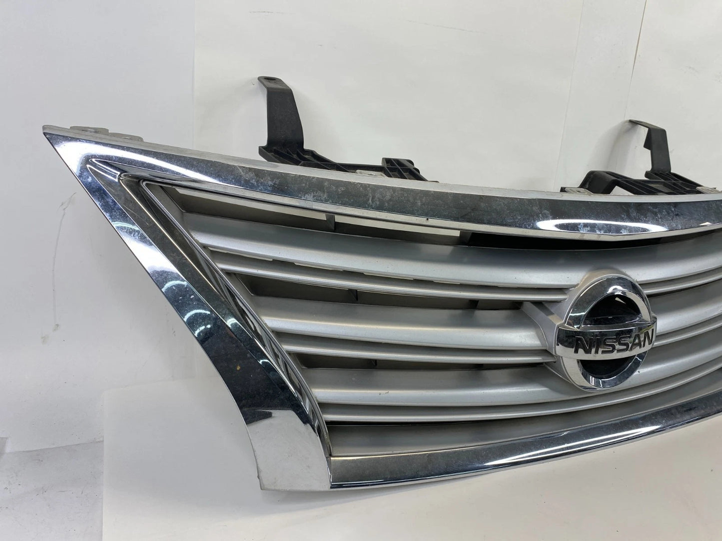 2013 2014 2015 NISSAN SENTRA FRONT UPPER CHROME GRILL GRILLE ASSY OEM
