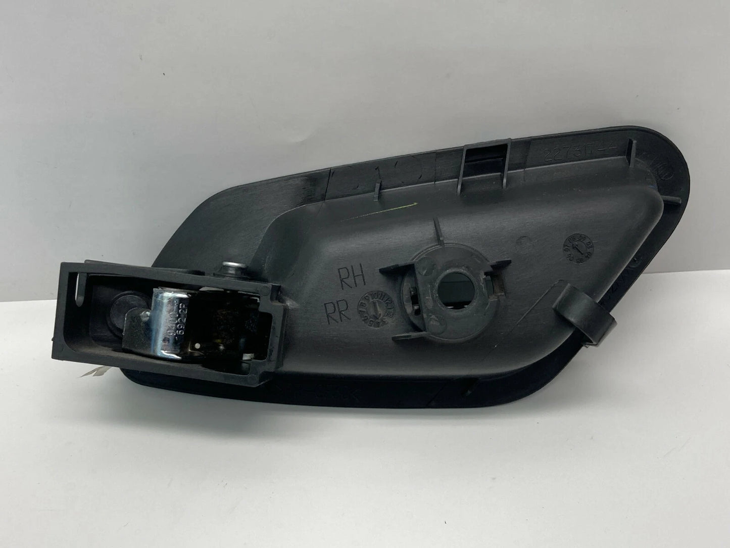 05 06 07 08 09 10 PONTIAC G6 REAR RIGHT SIDE INTERIOR DOOR HANDLE 22731744 OEM