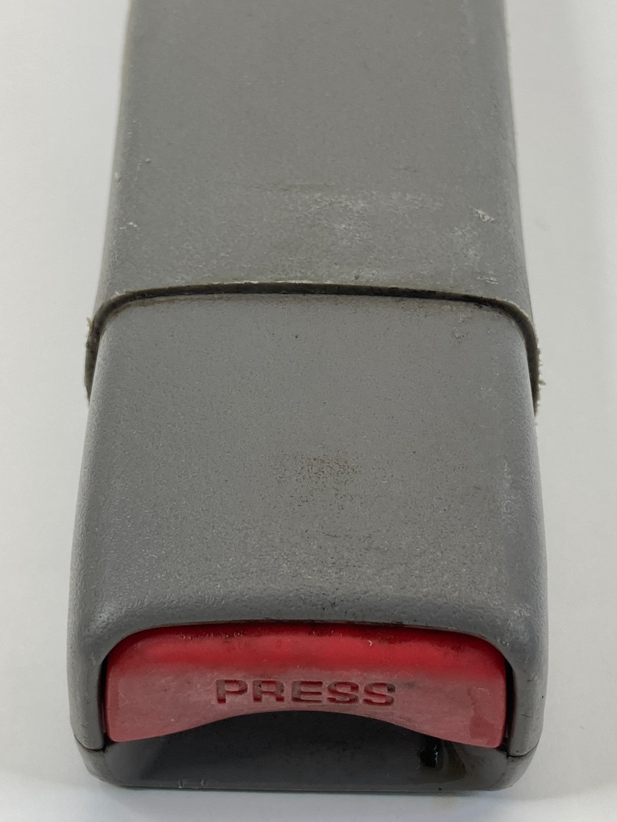 2000 2001 2002 Chevrolet Camaro Front Right Passenger Seat Belt Buckle OEM