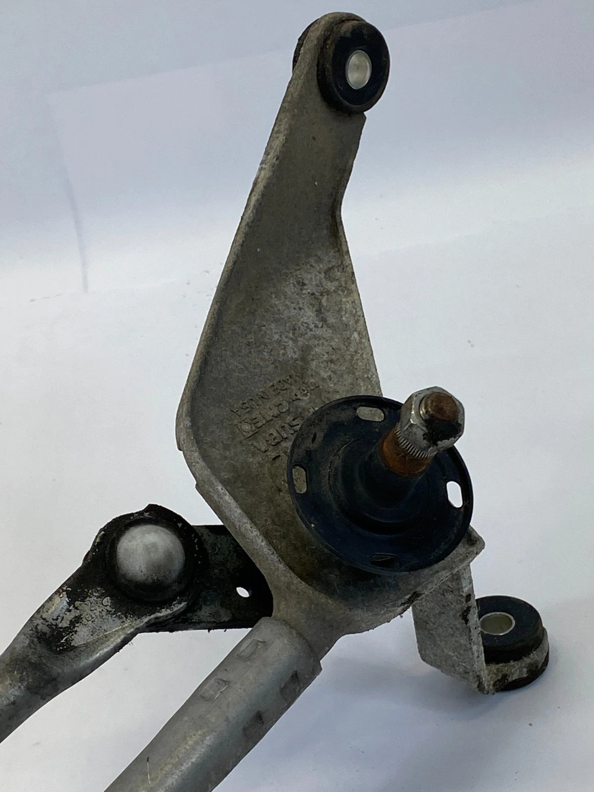 2003-2011 HONDA ELEMENT FRONT WINDSHIELD WIPER MOTOR W/ LINKAGE OEM
