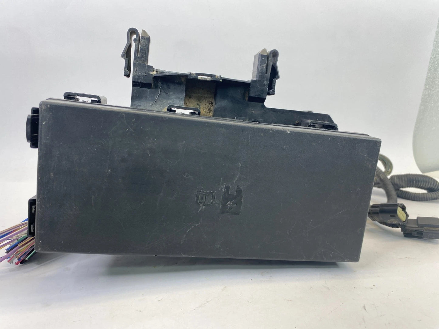 11-15 FORD EXPLORER UNDERHOOD ENGINE FUSE BOX POWER DISTRIBUTION OEM BT4T14A003A