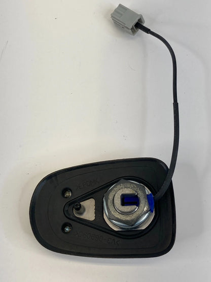 2007-2011 TOYOTA CAMRY ROOF MOUNTED XM SATELLITE RADIO ANTENNA V3-06909C OEM