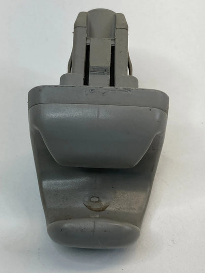 2007-2011 TOYOTA CAMRY 08-19 HIGHLANDER SUN VISOR RETAINER SUNVISOR CLIP OEM