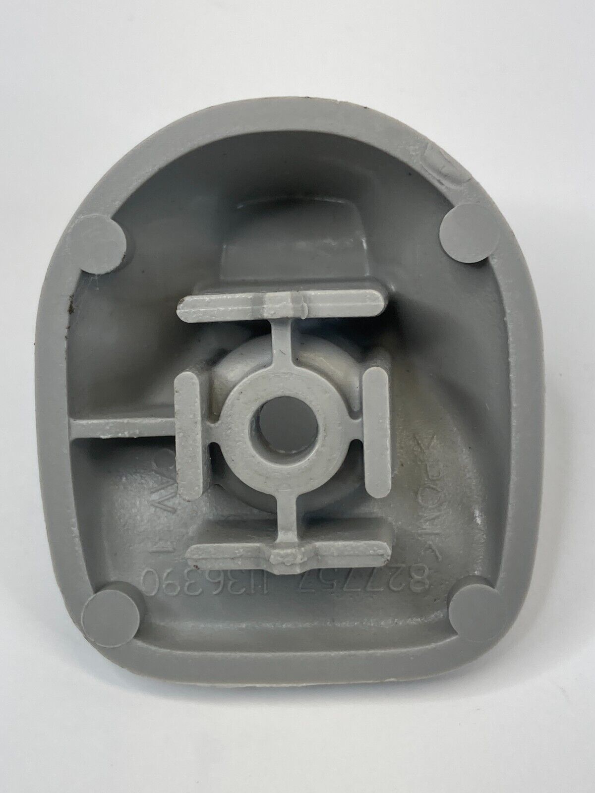 2004-2010 Toyota Sienna Sun Visor Retainer Sunvisor Clip 827757-1136390 OEM