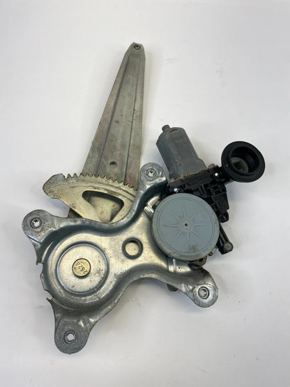 09-19 TOYOTA COROLLA REAR RIGHT SIDE DOOR WINDOW MOTOR REGULATOR 85720AE010 OEM