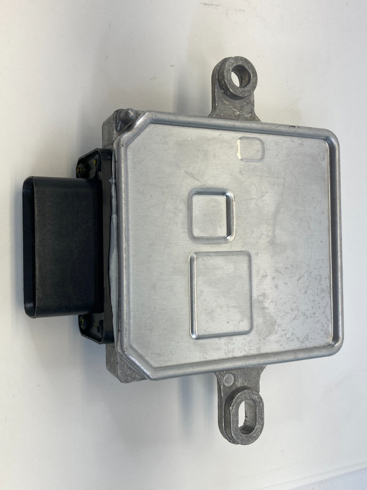 2013-2017 Chevrolet Equinox Fuel Pump Power Control Module 23482933