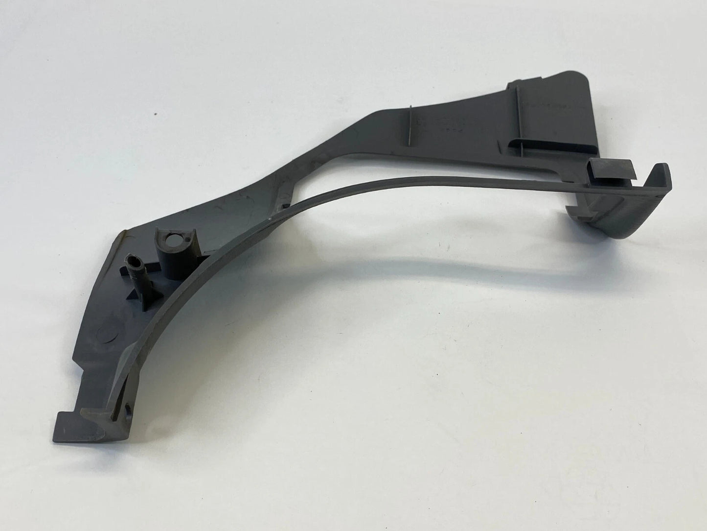2004 2005 2006 MAZDA MPV FLOOR LEFT DRIVER SIDE COWL KICK PANEL LC62-68-390 OEM