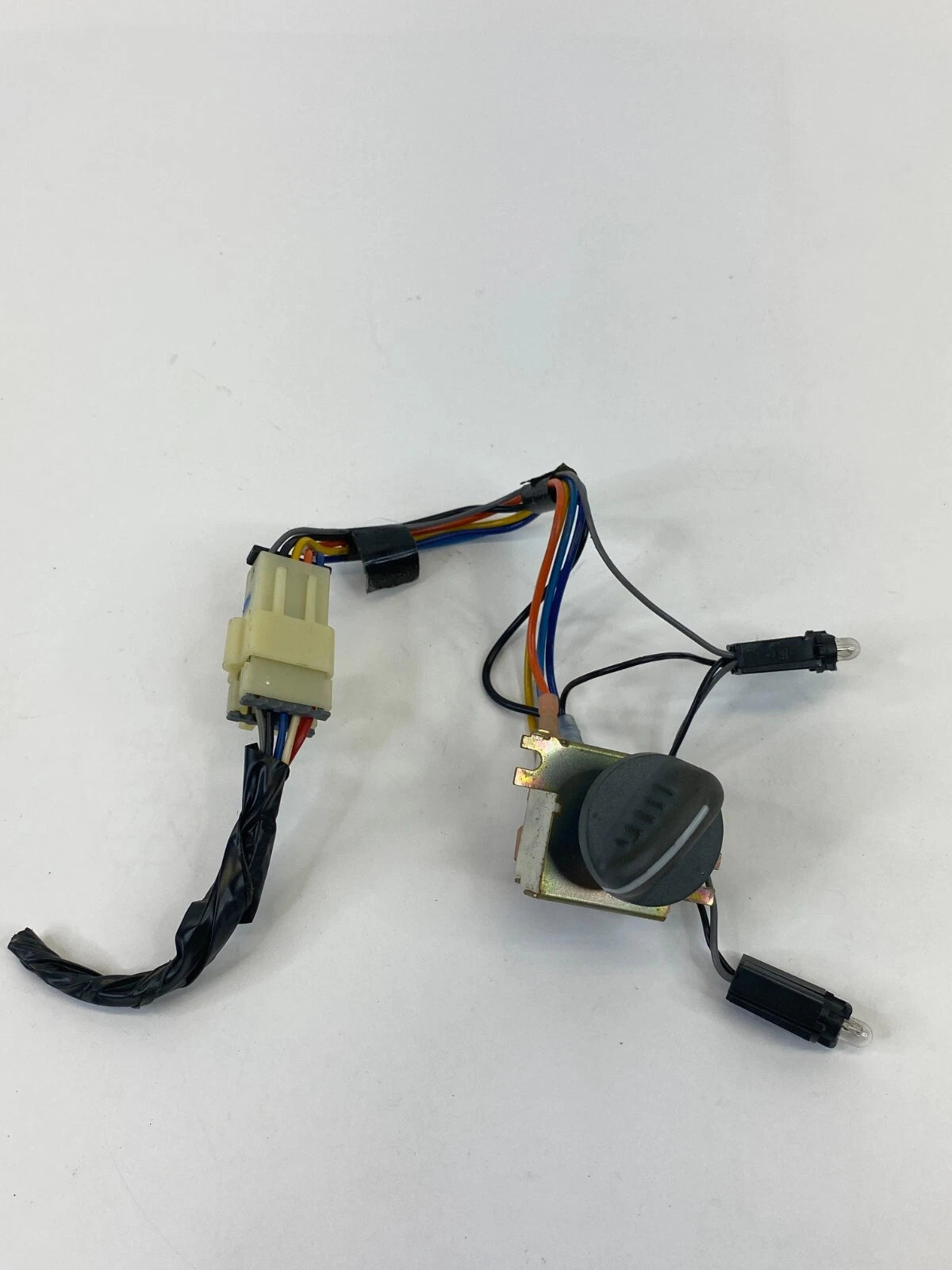 99 00 CADILLAC ESCALADE ROOF OVERHEAD CONSOLE REAR AC CLIMATE CONTROL 16148660