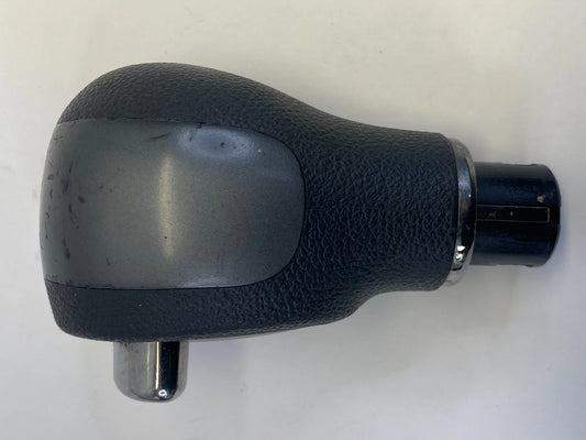 10 11 KIA SOUL AUTOMATIC TRANSMISSION GEAR SHIFT SELECTOR LEVER KNOB HANDLE OEM