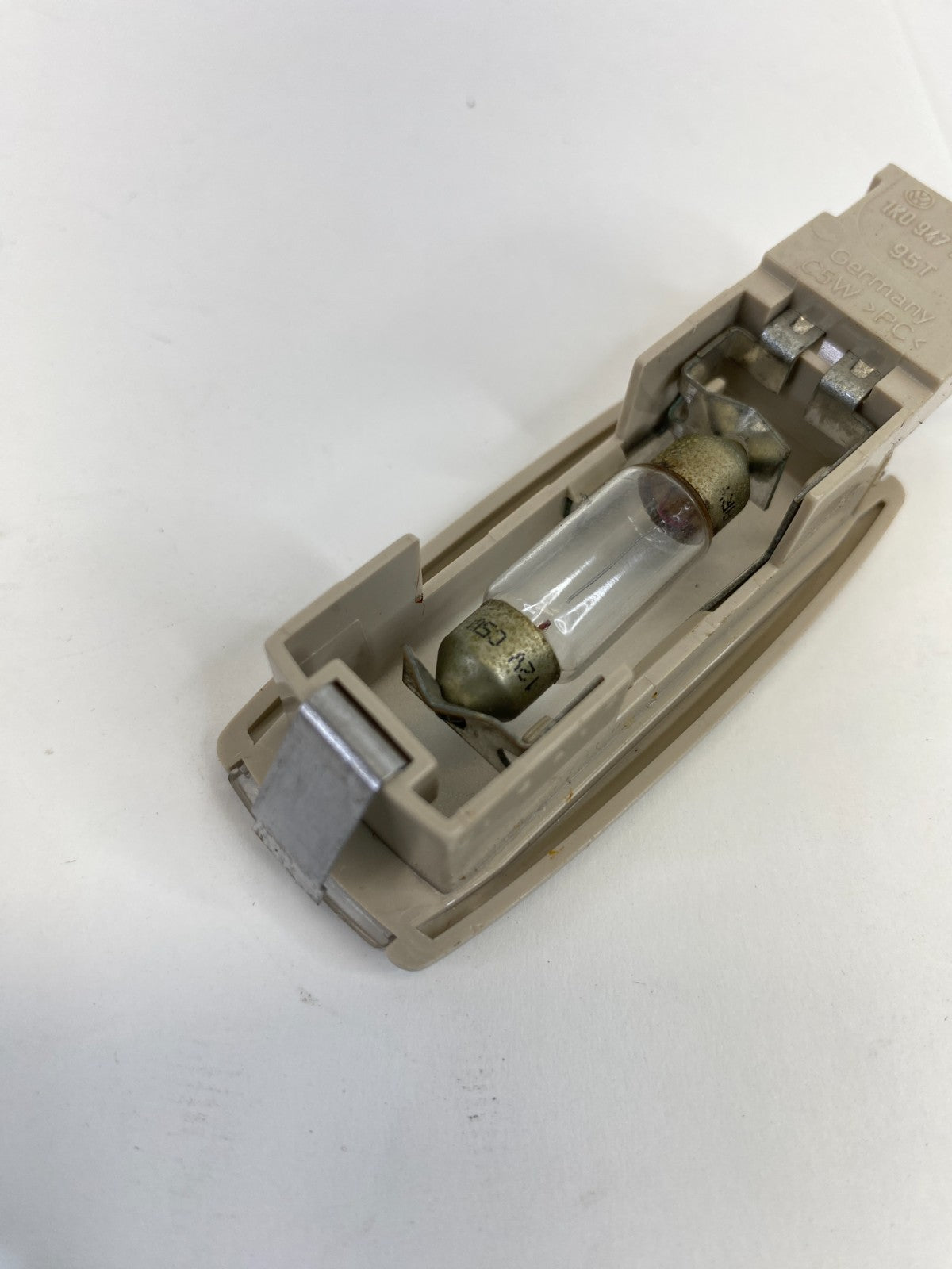 2009 2010 2011 2012 Volkswagen CC Roof Visor Vanity Light Lamp 1K0947109