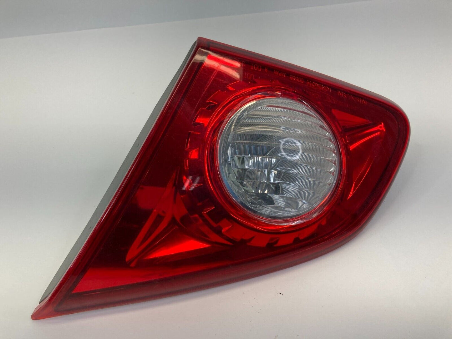 2008-2013 Nissan Rogue SUV Rear Right Inner Liftgate Tail Light Taillight Assy