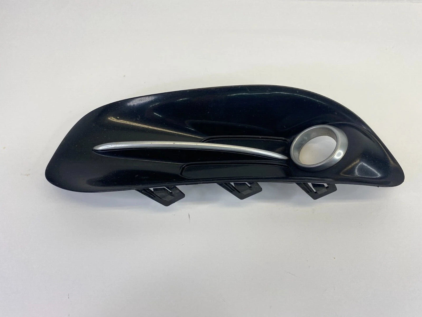 2013-2016 DODGE DART FRONT LEFT DRIVER FOG LIGHT LAMP BEZEL COVER 68081499AA