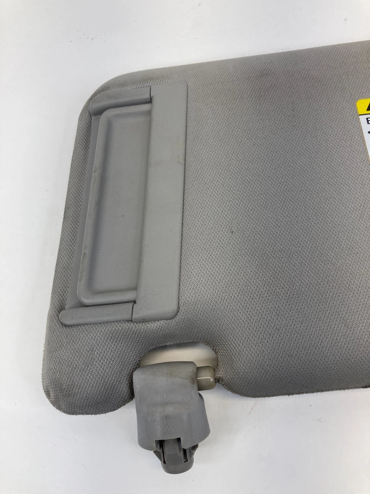 05-12 NISSAN ARMADA FRONT RIGHT PASSENGER LIGHTED SUNVISOR SUN VISOR GRAY OEM