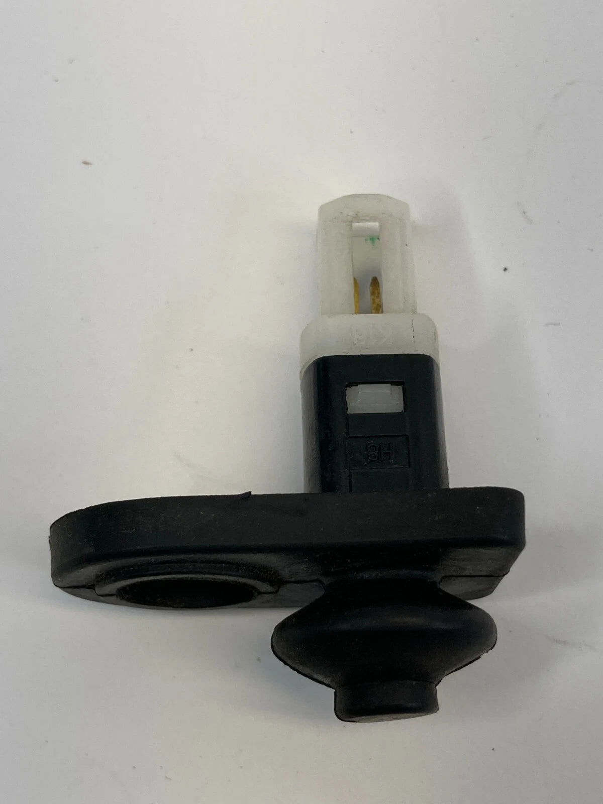 2007-2015 HYUNDAI SONATA REAR LEFT DOOR AJAR JAMB LIGHT SWITCH SENSOR OEM