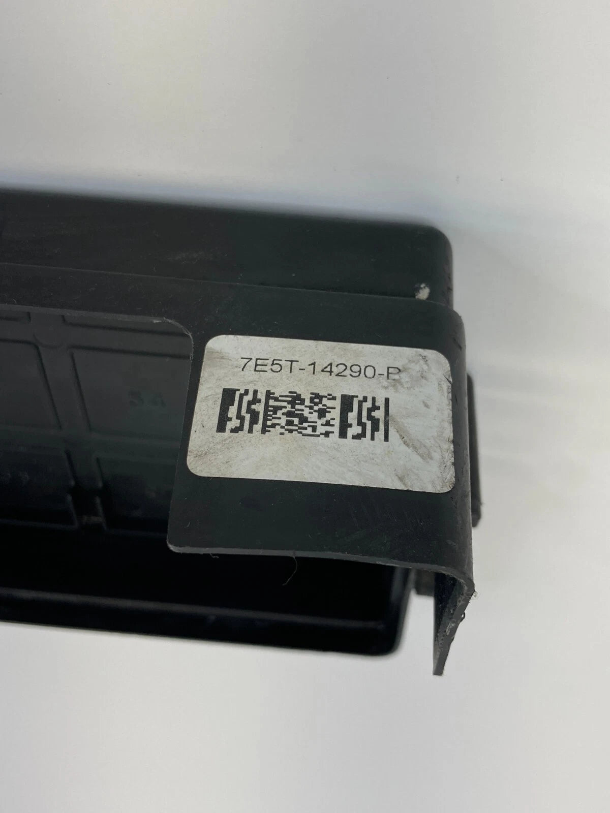 06-11 MERCURY MILAN 2.3L ENGINE RELAY JUNCTION FUSE BOX COVER LID 7E5T14290B OEM