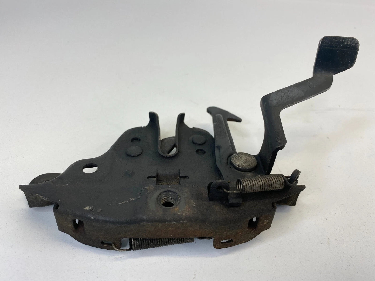 2003 2004 03 04 INFINITI G35 FRONT HOOD LOCK LATCH RELEASE ACTUATOR OEM
