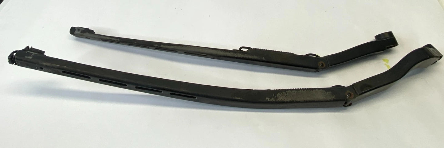 2010-2017 CHEVROLET EQUINOX FRONT WINDSHIELD RIGHT & LEFT WIPER ARM SET OEM