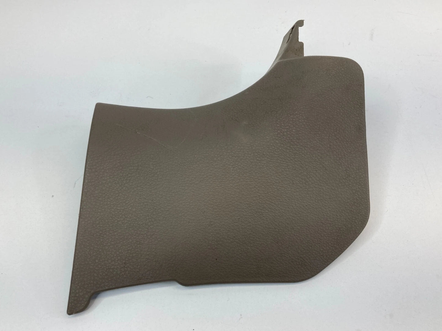 2002-2006 NISSAN ALTIMA FRONT RIGHT LOWER DASH KICK PANEL COVER TRIM 66900-8J000