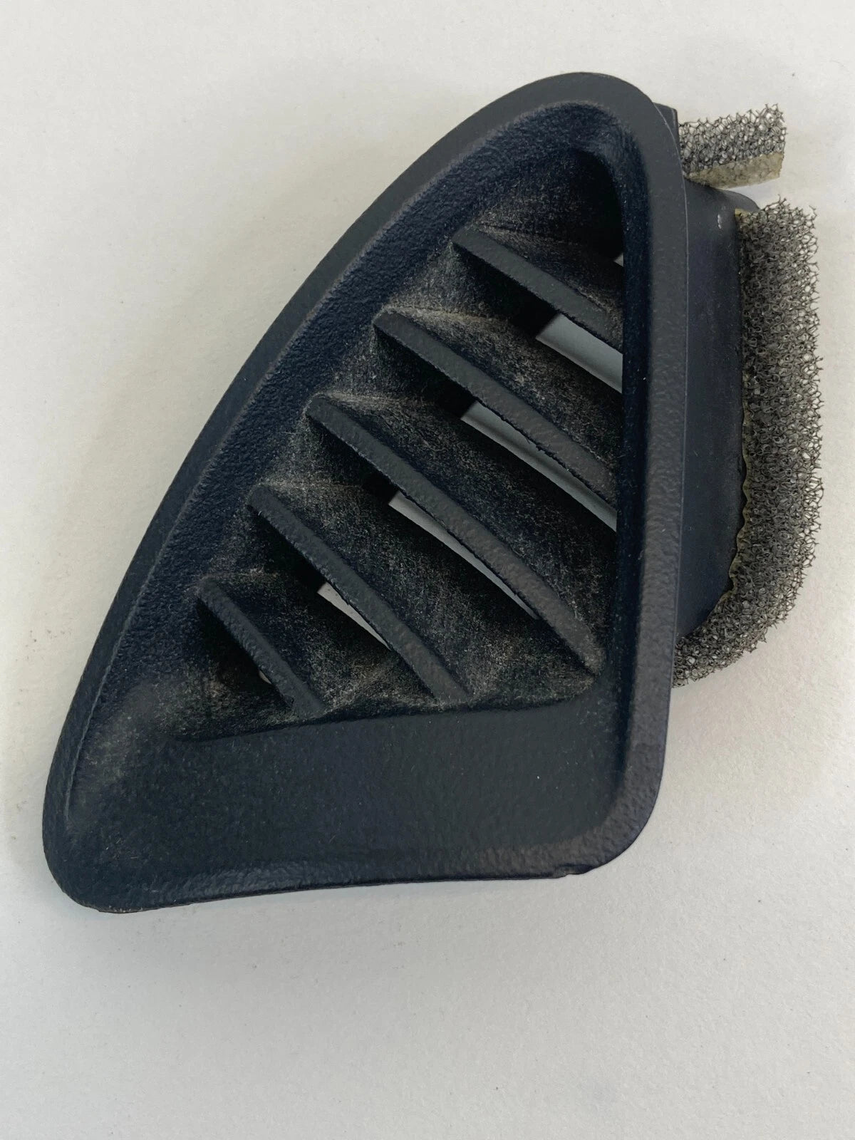 2012-2020 CHEVROLET SONIC DASH UPPER LEFT A/C AIR VENT DEFOGGER OUTLET GRILLE