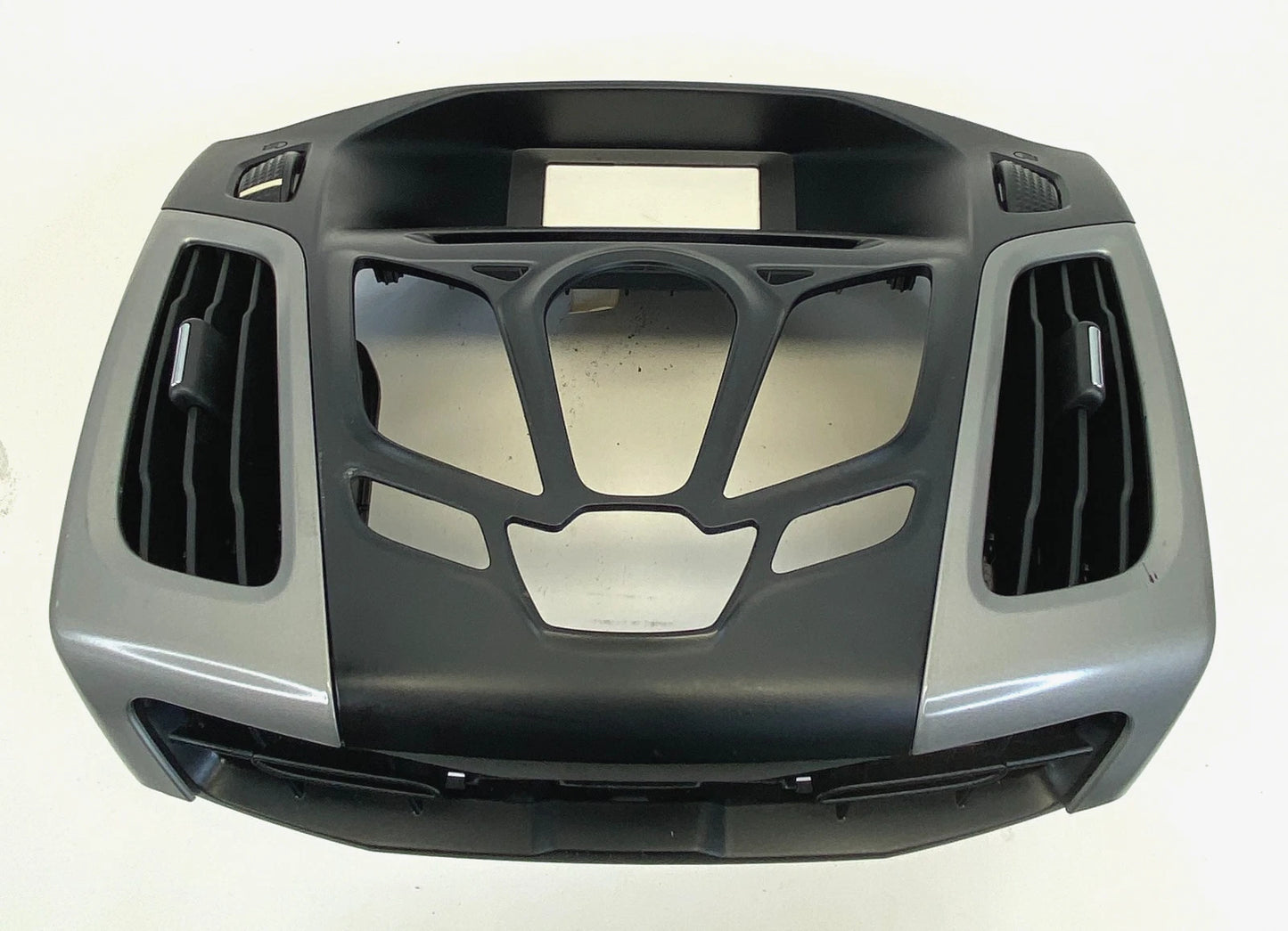 2012-2014 FORD FOCUS DASH RADIO BEZEL TRIM PANEL W/ AIR VENT CM5118835JAW OEM