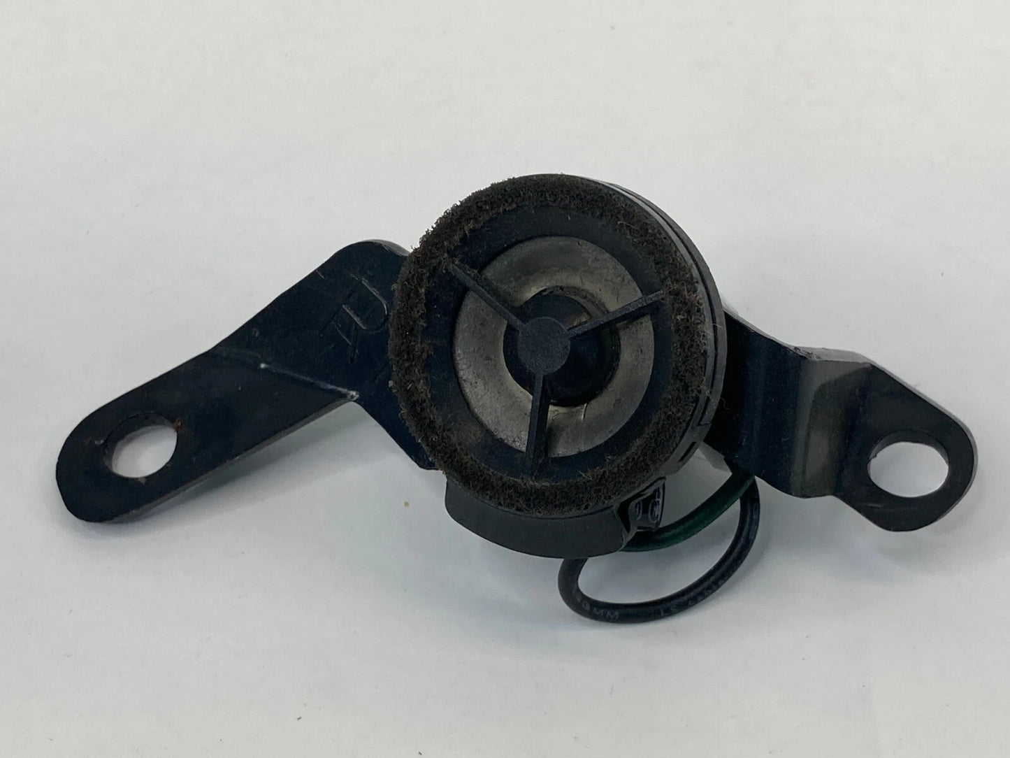 2005-2010 KIA SPORTAGE FRONT RIGHT SIDE DOOR TWEETER SPEAKER 935267 OEM