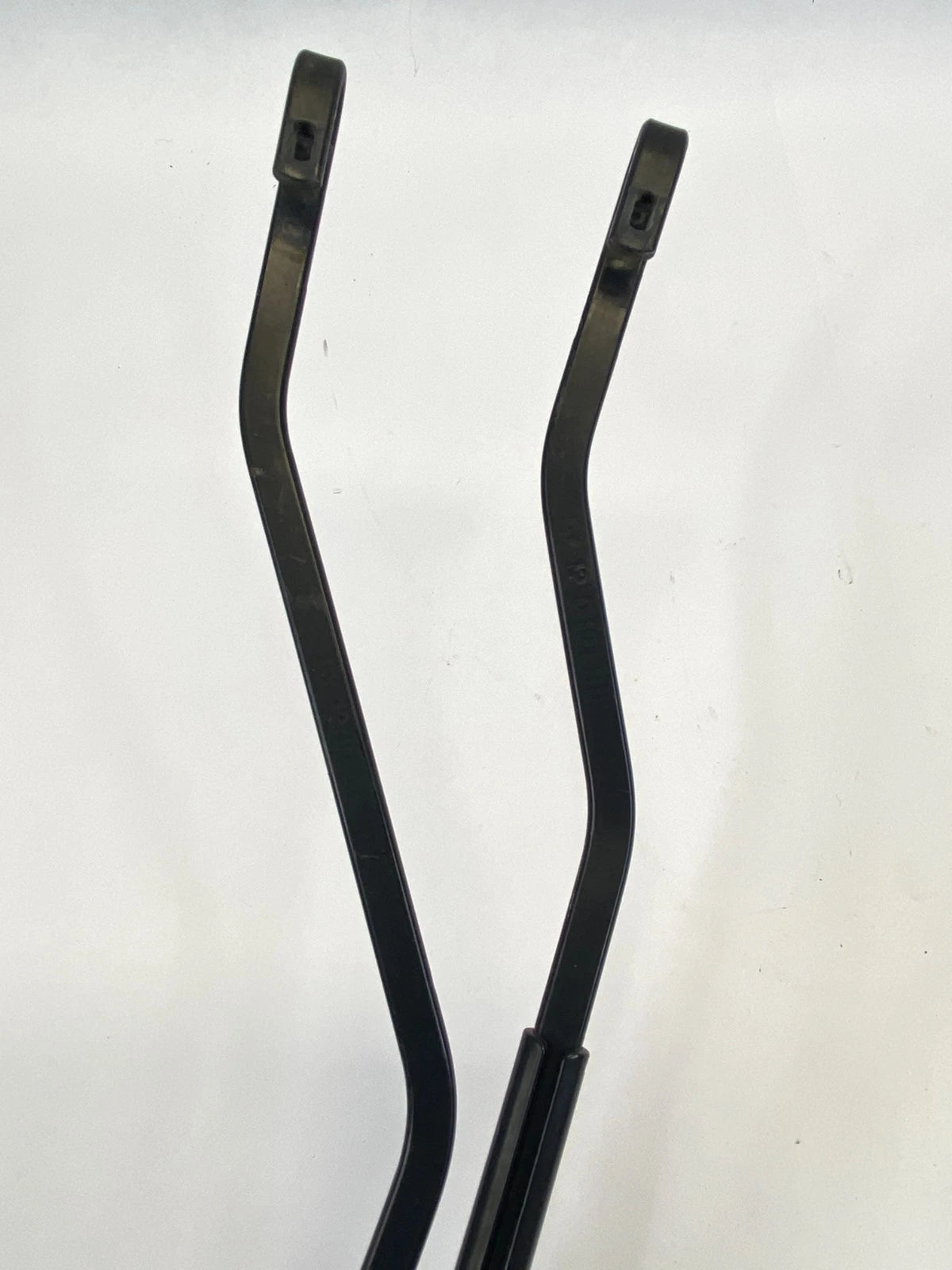 2011-2016 CHEVROLET CRUZE FRONT LEFT AND RIGHT WIPER ARM PAIR SET OEM FACTORY