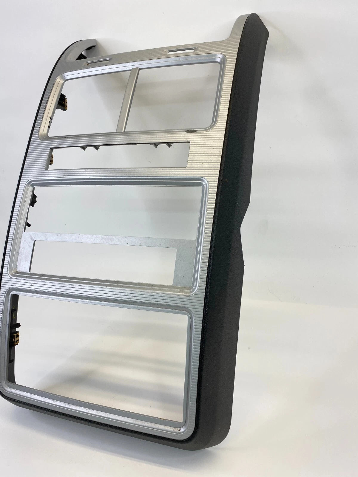 2009 2010 DODGE JOURNEY CENTER DASH RADIO CLIMATE COVER TRIM BEZEL 10003715 OEM