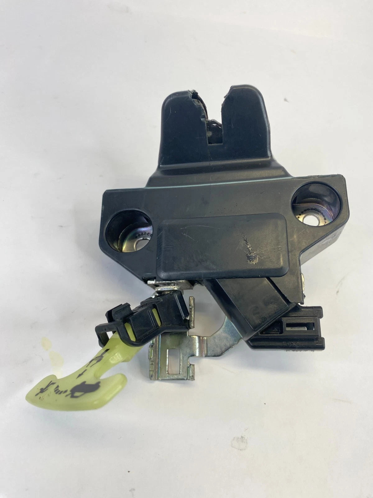 2009-2013 TOYOTA COROLLA REAR TRUNK LOCK LATCH RELEASE ACTUATOR OEM