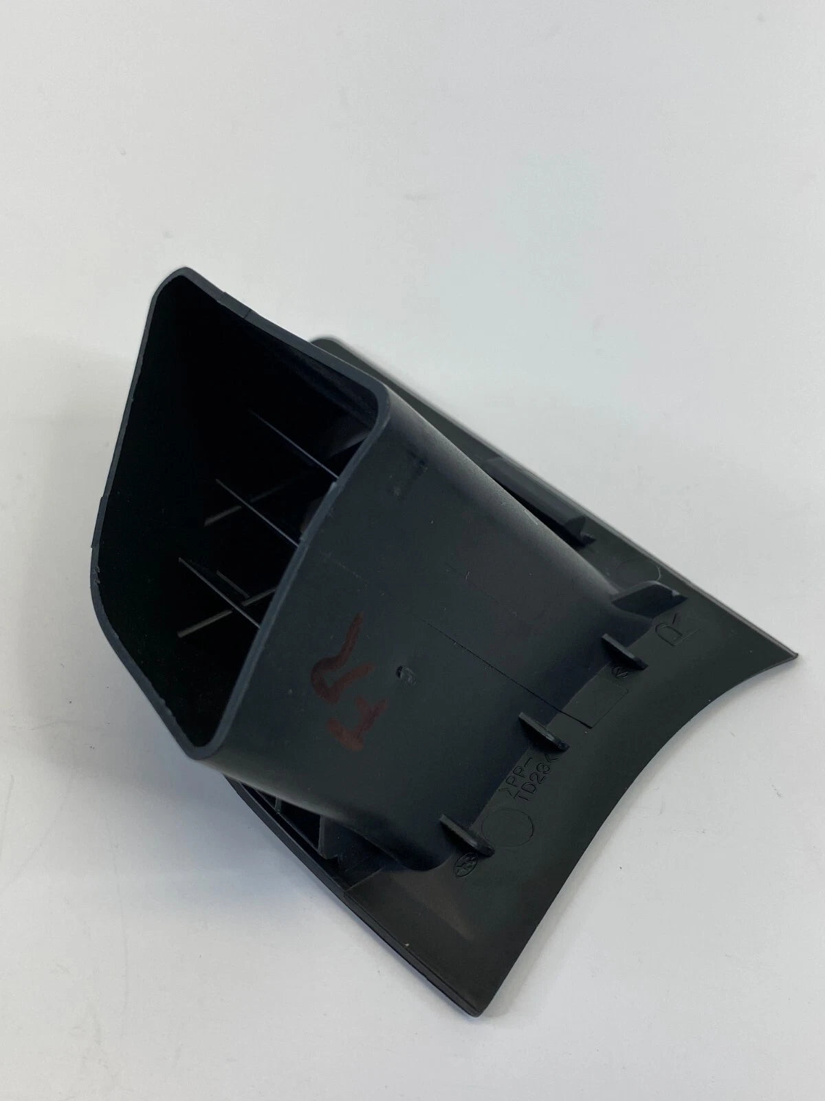 2010-2014 SUBARU LEGACY DASH RIGHT PASSENGER A/C AIR VENT DEFROST DUCT GRILLE