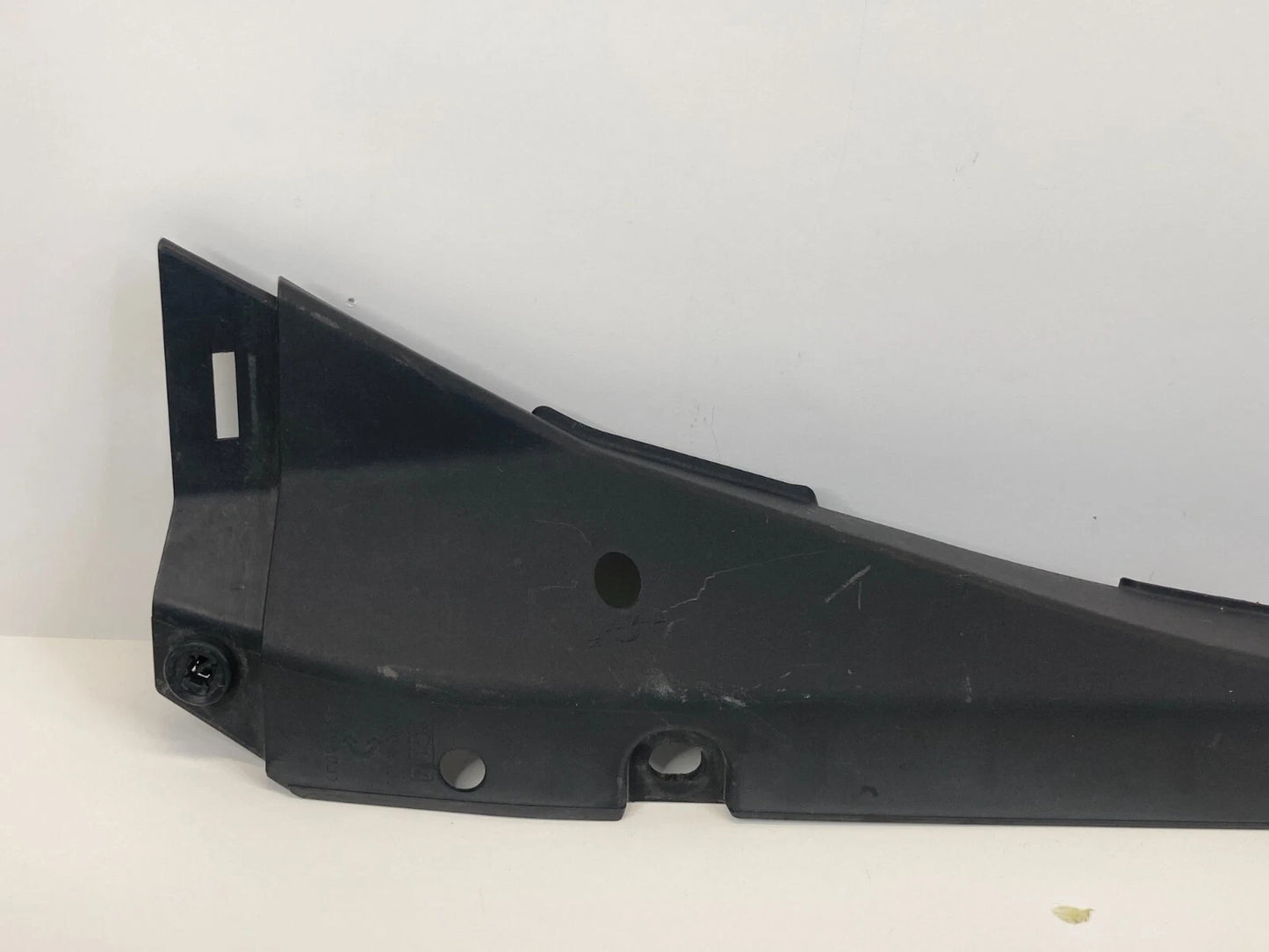 2010 2011 HONDA CROSSTOUR FRONT LEFT FENDER SUPPORT UPPER COVER 74207TP6AA000