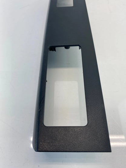2007-2010 JEEP PATRIOT FRONT RIGHT PASSENGER SIDE DOOR WINDOW SWITCH BEZEL TRIM
