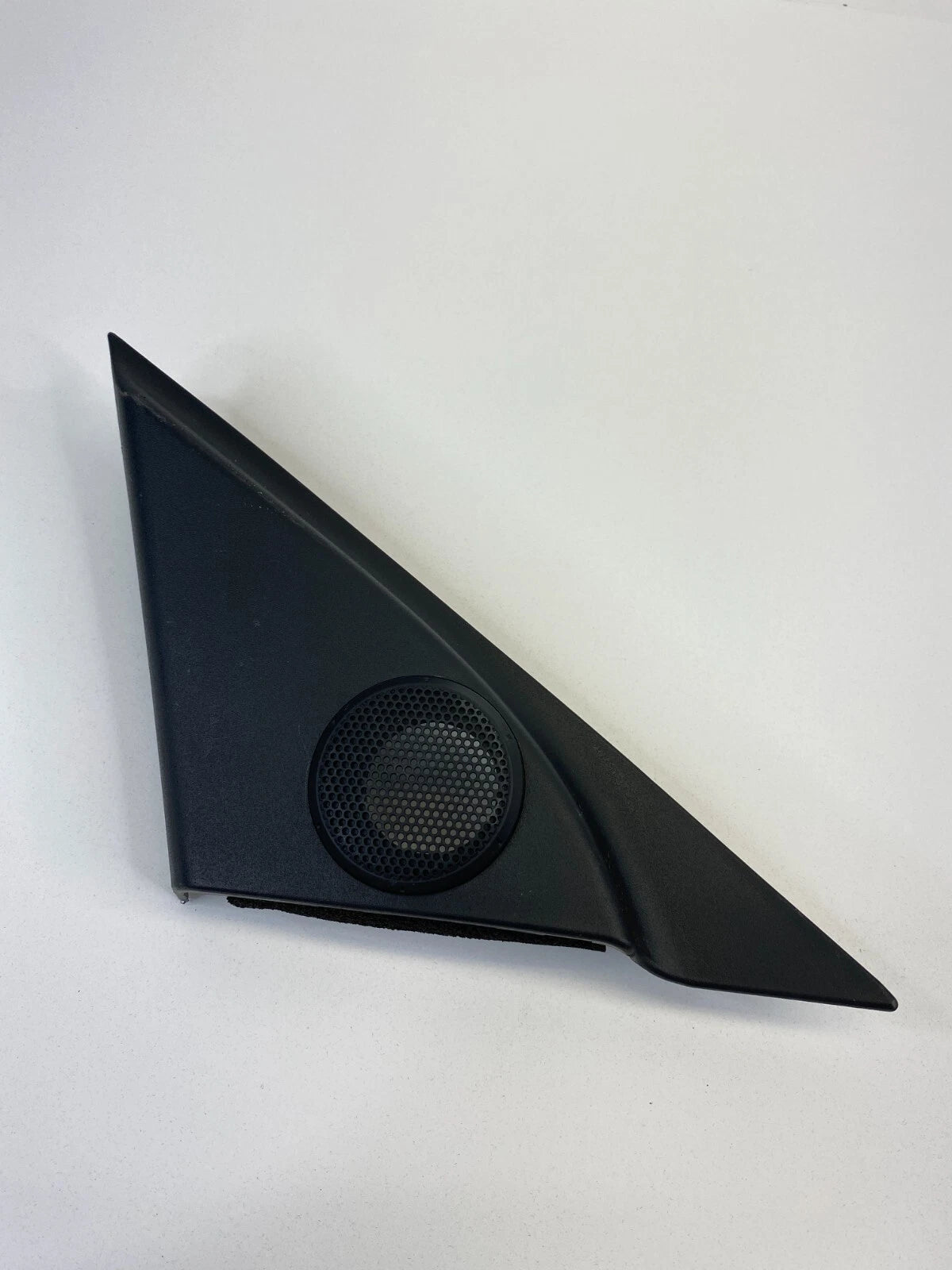 2004-2009 MAZDA 3 MAZDA3 FRONT LEFT DRIVER SIDE DOOR CORNER TWEETER COVER TRIM