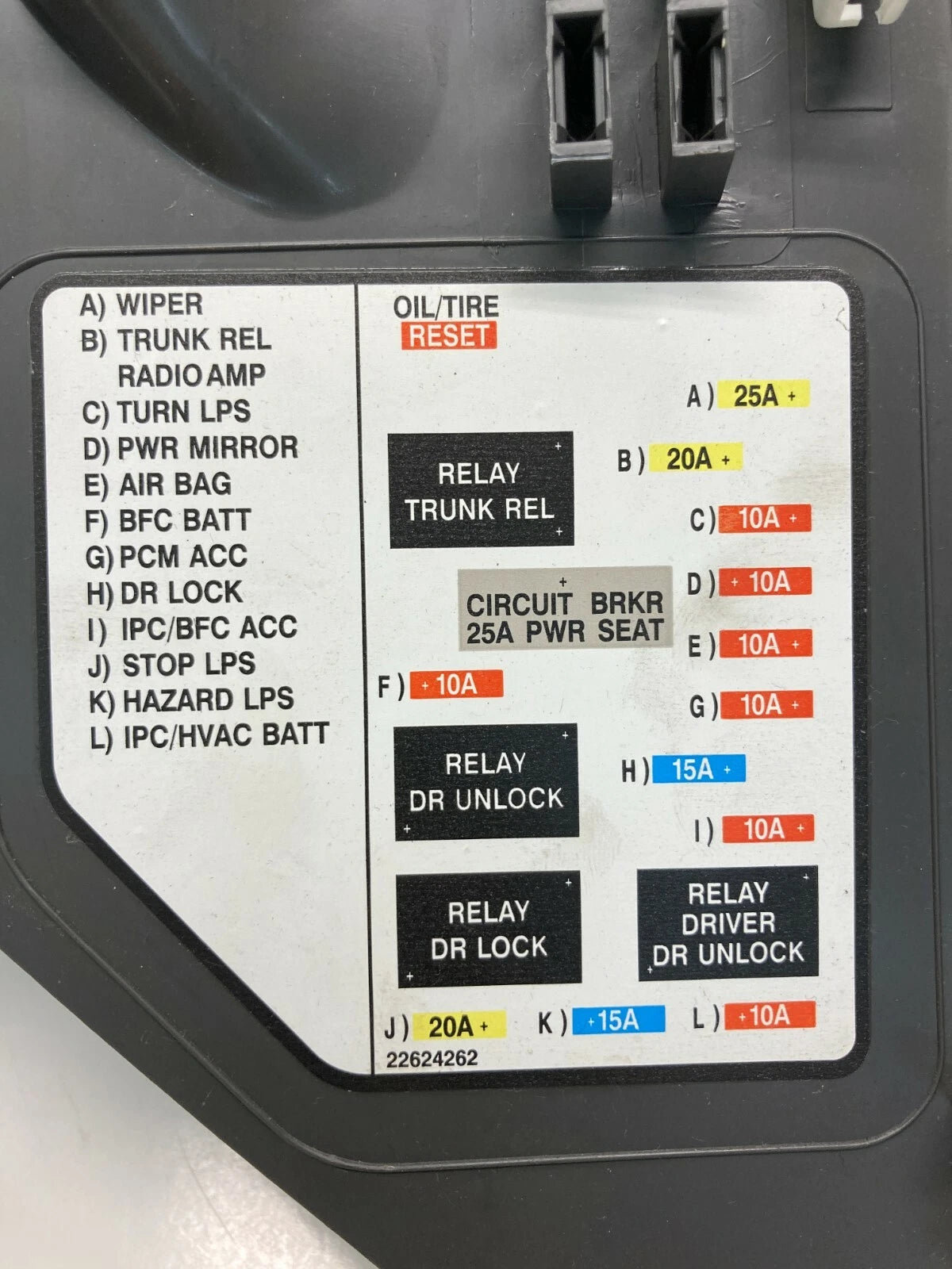 1999-2005 PONTIAC GRAND AM DASH LEFT SIDE FUSE BOX ACCESS PANEL COVER 22618851 O