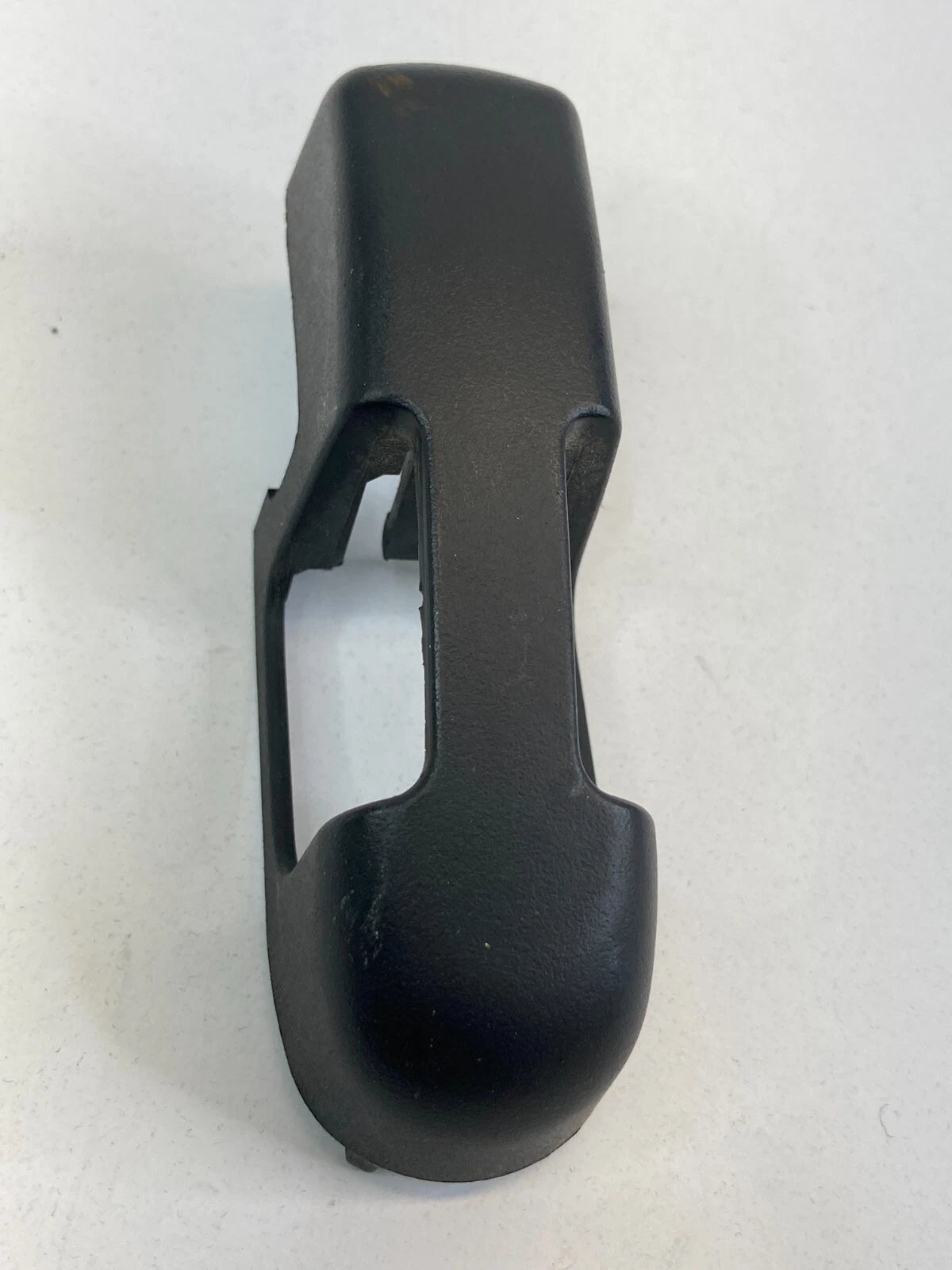 2006 PONTIAC TORRENT SEAT BELT HEIGHT ADJUSTER HANDLE BOLT TRIM ANCHOR COVER OEM