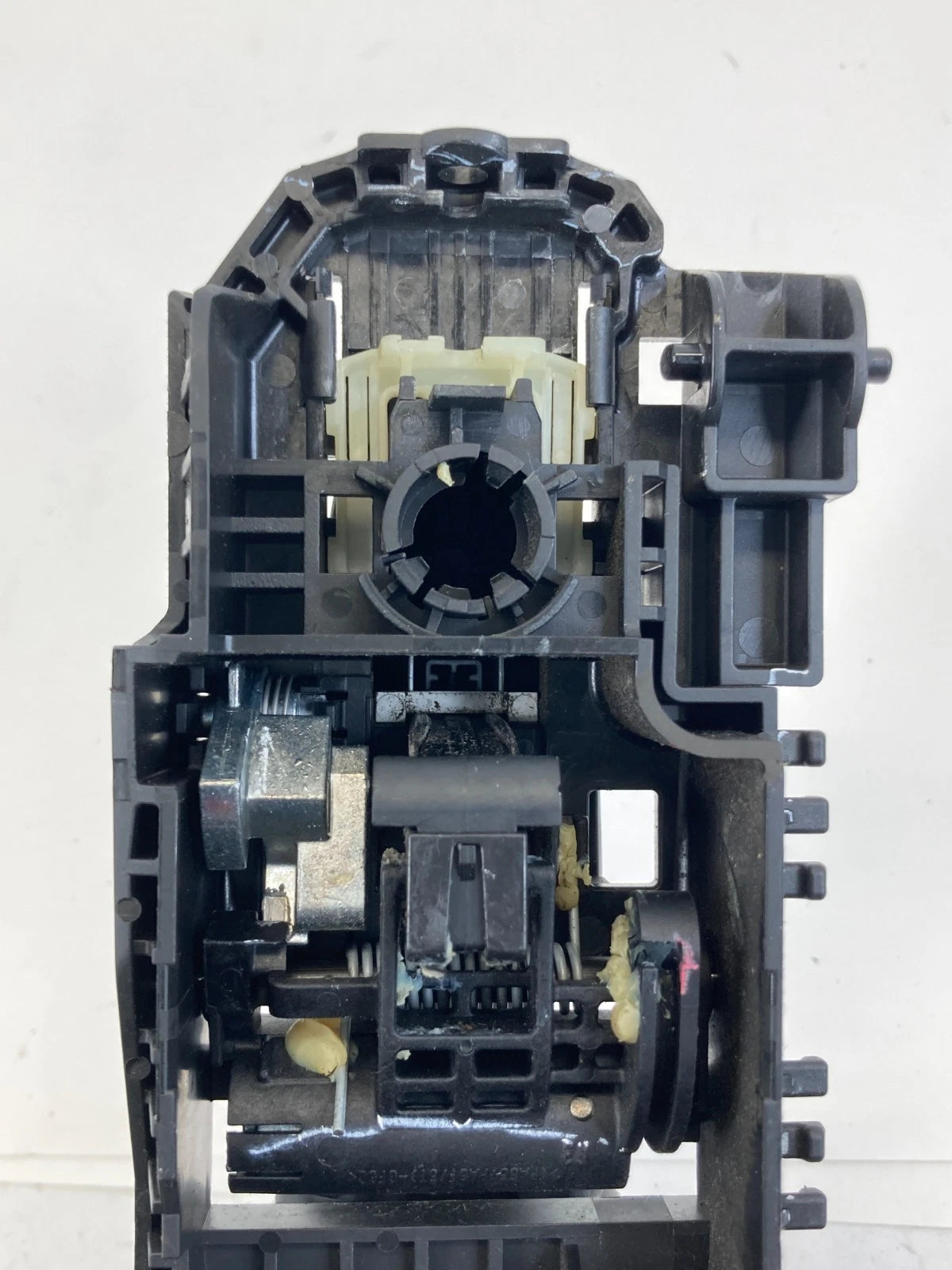 2013-2016 Dodge Dart Rear Right Side Exterior Door Handle P68084836AD OEM