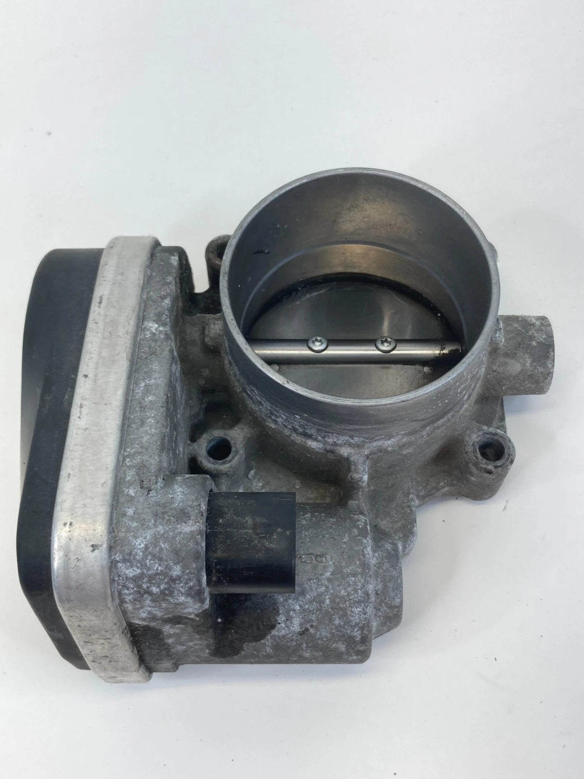 2009 2010 DODGE JOURNEY 2006-2010 CHARGER THROTTLE BODY 04861691AA OEM